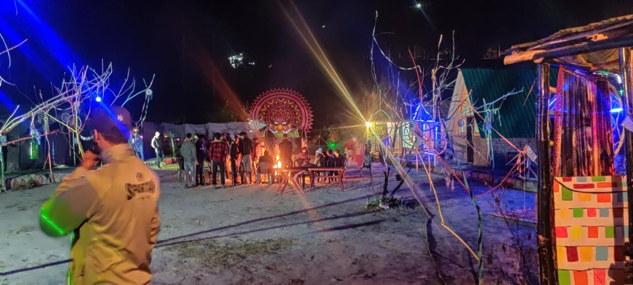 كاسول Stayhigh Camps & Cottages المظهر الخارجي الصورة