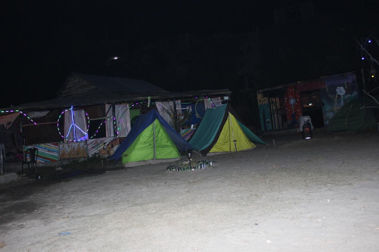 كاسول Stayhigh Camps & Cottages المظهر الخارجي الصورة